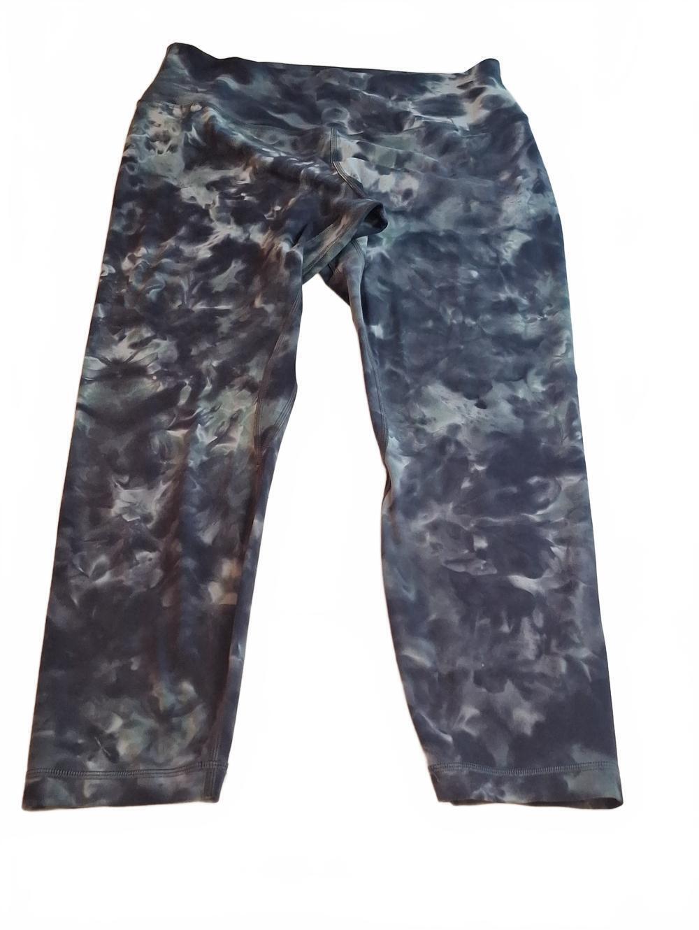 #678 Lululemon diamond dye align leggings  size 12